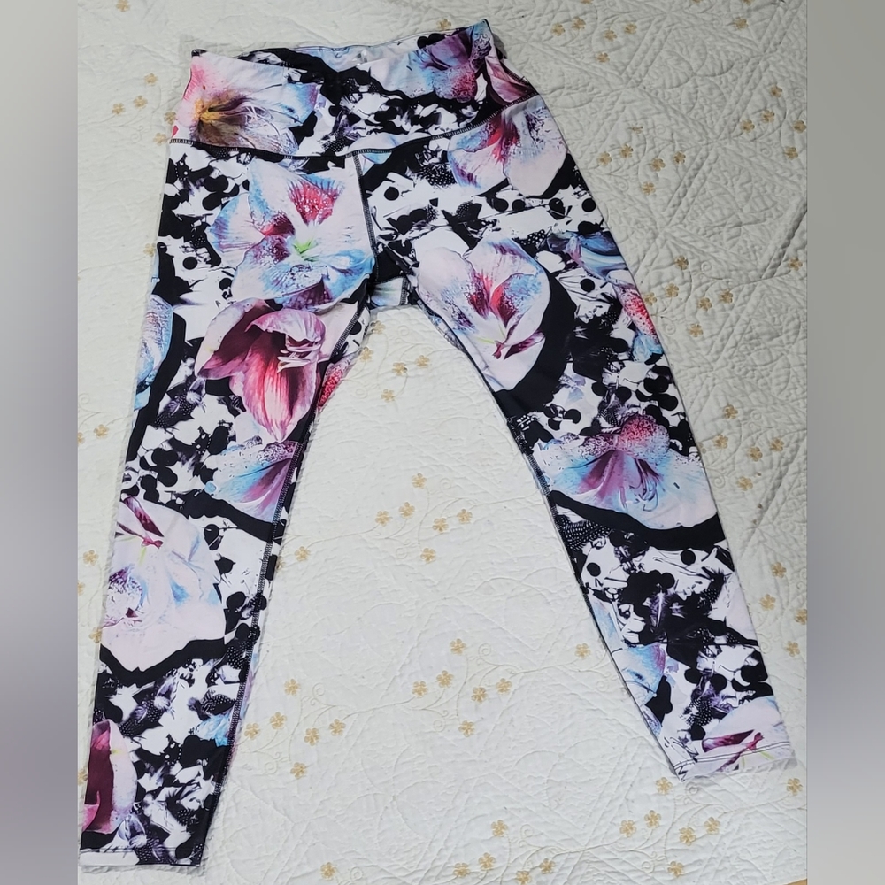 🌸EUC- ALIVE womens active (L) leggings
